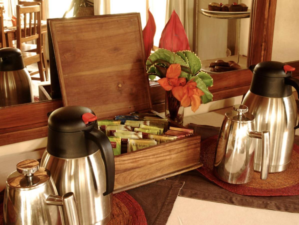 Ahadi Lodge Аруша Екстериор снимка