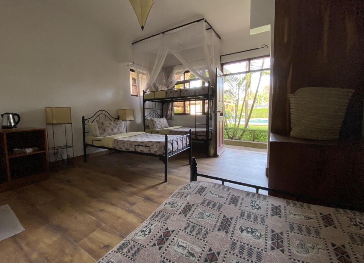 Ahadi Lodge Аруша Екстериор снимка