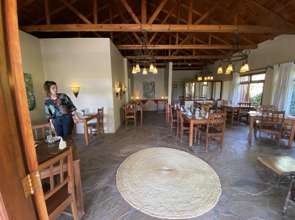 Ahadi Lodge Аруша Екстериор снимка